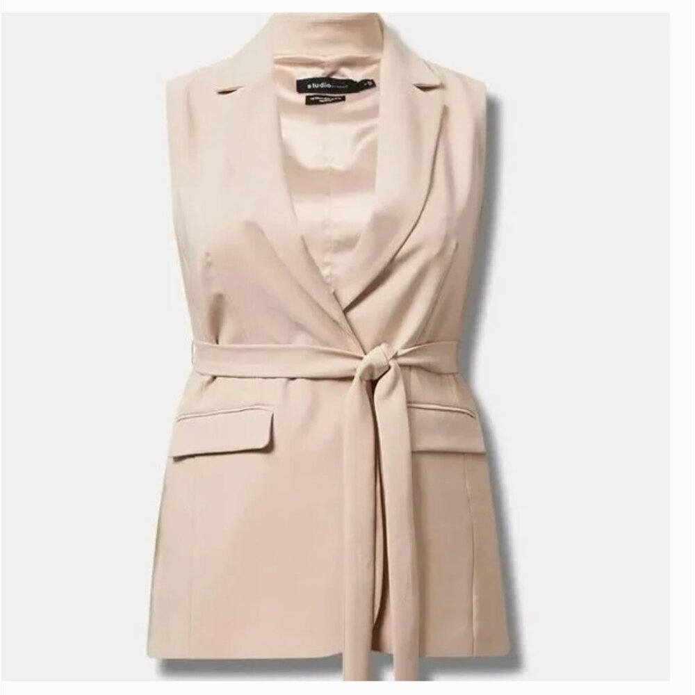 Studio By Torrid 6X Crepe Longline Belted Blazer Vest NWT Lined Neutral Dressy